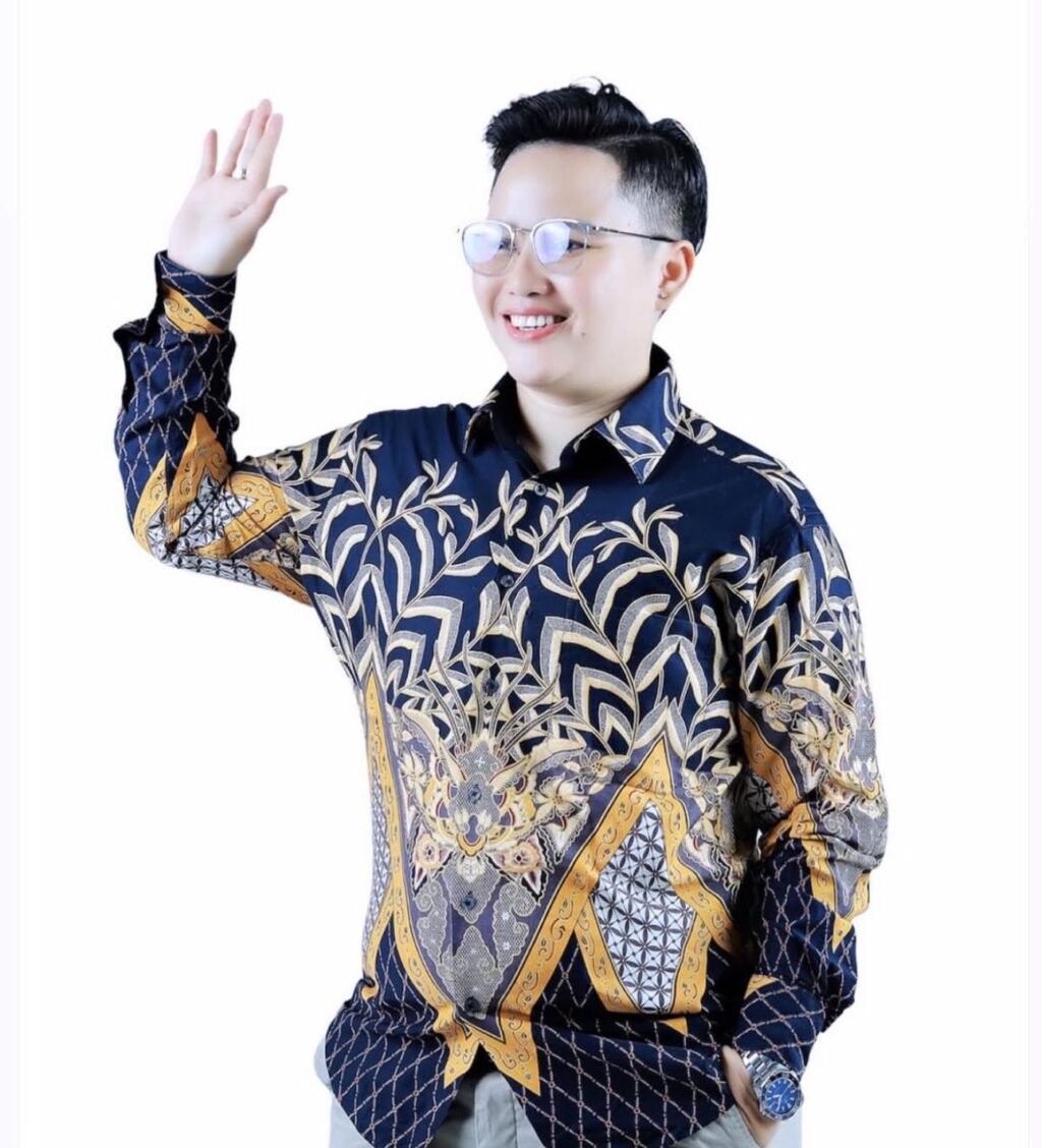 Potret Ade Ratnasari Kuasa Hukum WNA