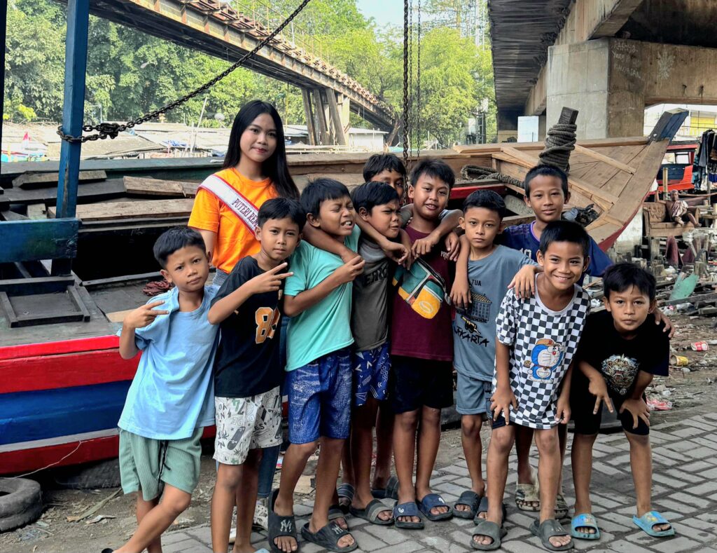 Alifah Flowerifta Azka: Dari Panggung Prestasi ke Aksi Sosial untuk Anak Nelayan