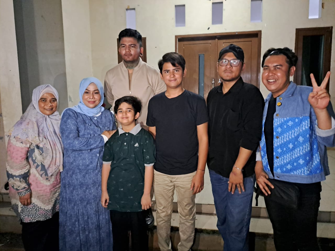 Faris Attallah 1 project dengan Aliando Syarief