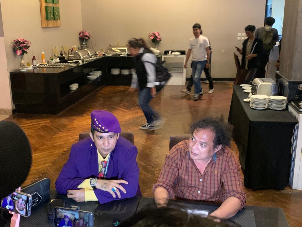 Firdaus Oiwobo Lawan Pembekuan Advokat Lewat Jalur Konstitusional