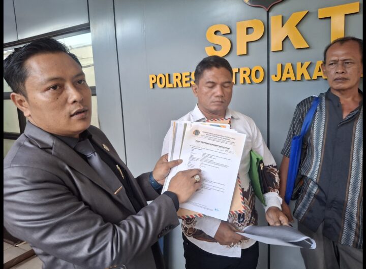 Diduga Diserobot Tokoh Agama, Fikri & Sardi Laporkan Kasus Sengketa Tanah ke Polres Jakarta Barat